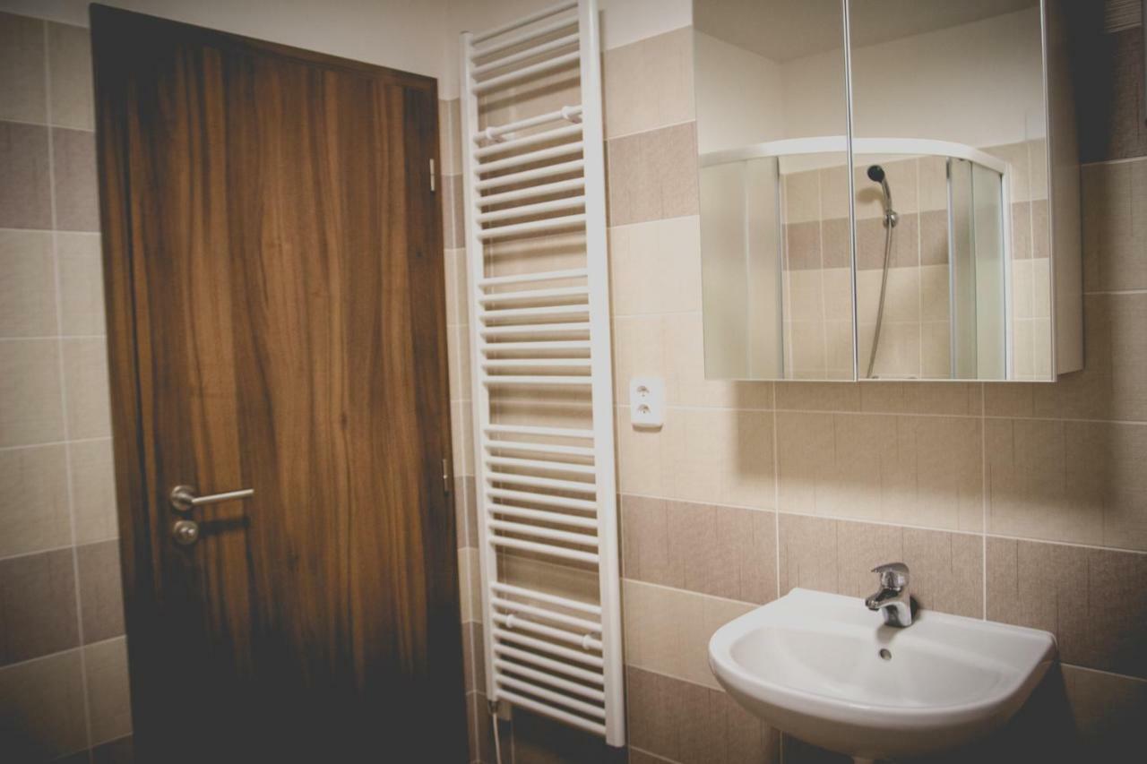 Apartman Rezidence Мікулов Екстер'єр фото